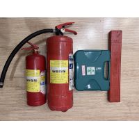 Набор автомобилиста для прохождения техосмотра автомобиля. Огнетушители ОП-2 или ОП-5.